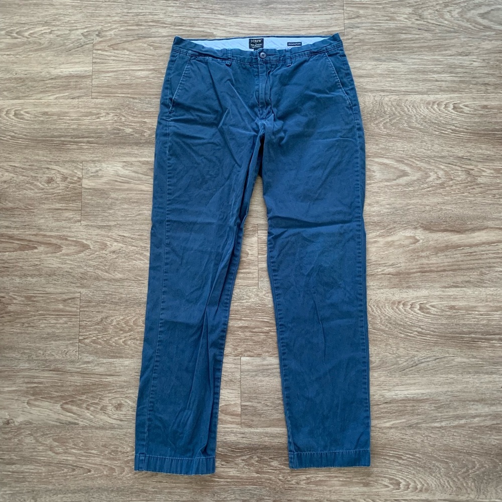 J Crew Men’s Sutton Straight Fit Blue Chino